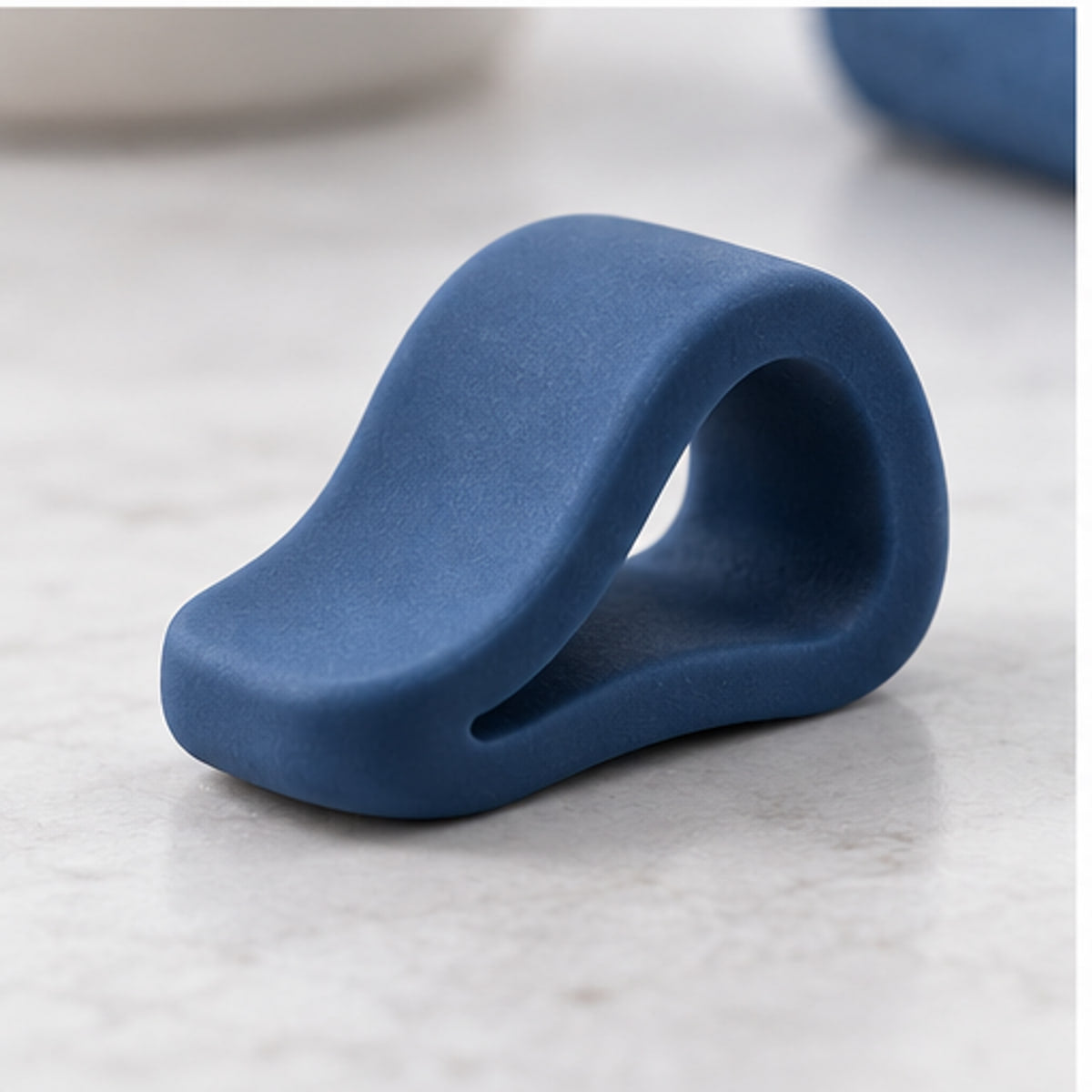 Soft-Grip Cable Clip Set — detail view